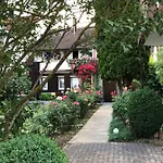 3 Mit Terrasse Und Gartenblick Nahe Stuttgart Messe, Andy Und Gabi * Neuhausen auf den Fildern